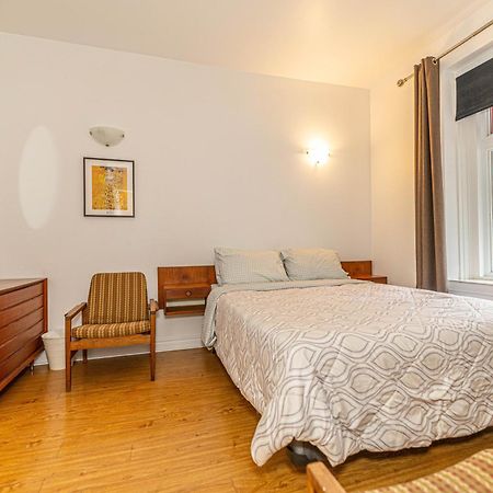 Hotel Le Coach Montréal Extérieur photo