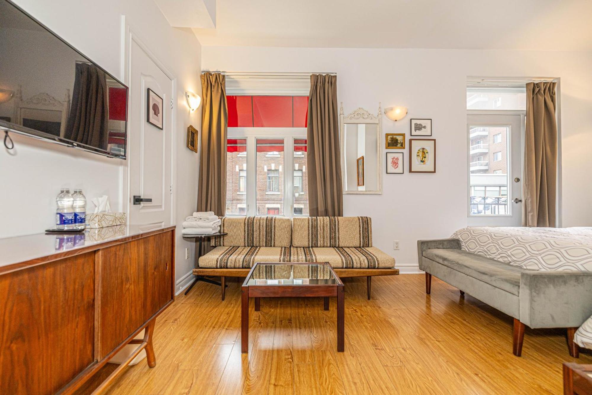 Hotel Le Coach Montréal Extérieur photo
